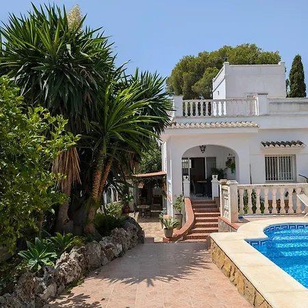 Independiente Con Piscina