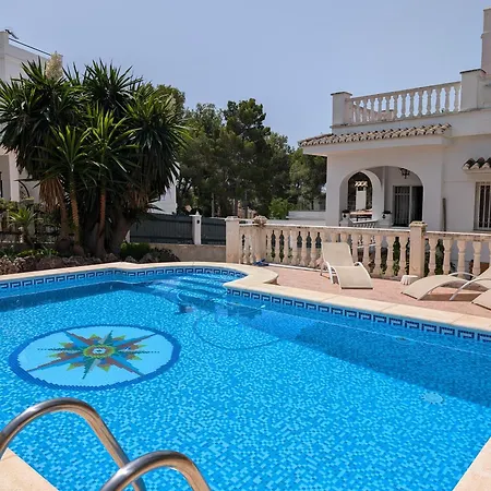 Independiente Con Piscina Ferienhaus *