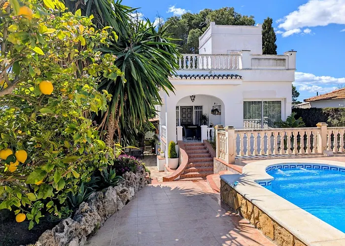 Independiente Con Piscina Ferienhaus
